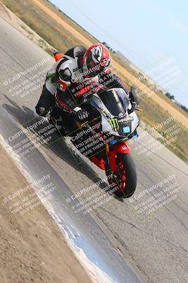 media/May-29-2023-Lets Ride (Mon) [[943717a907]]/B Group/1220pm (Grapevine)/